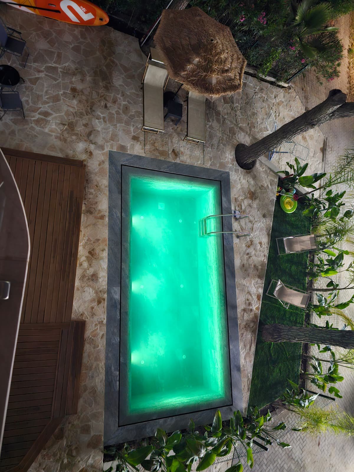 Blue Wave Villa — Qerret, Golem (13)