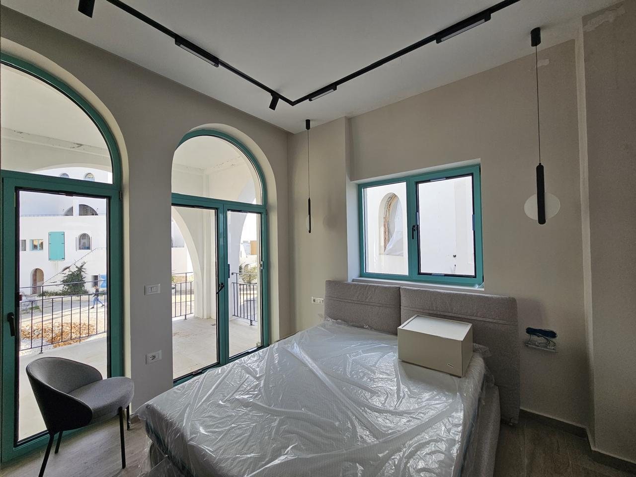 Santorini Palasë — Palasë (19)